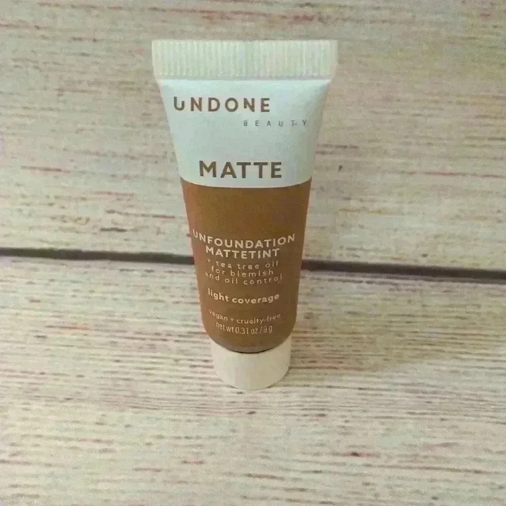 Undone Beauty Matte Light Coverage